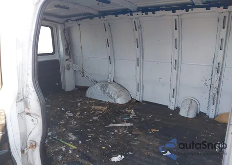 2017 Chevrolet Express 2500 Work Van from USA, damaged, VIN 1GCWGAFF1H1106941